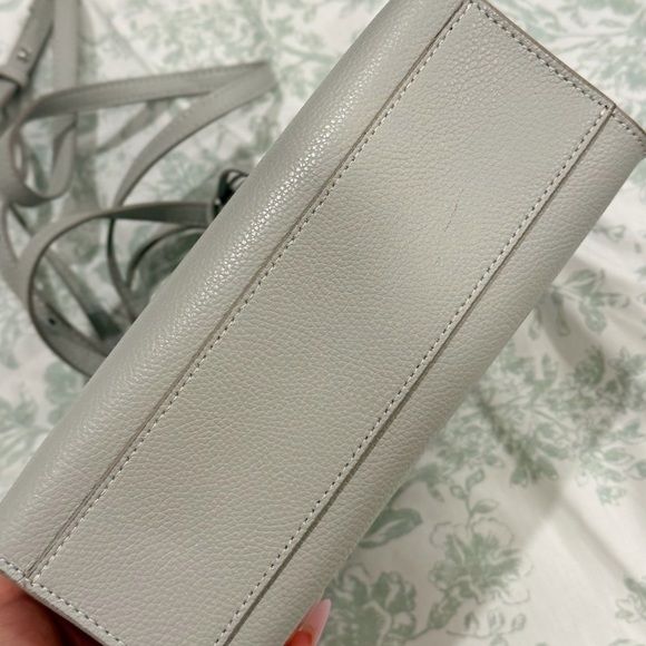 Marc Jacobs Cream Leather Tote - Picture 5 of 5